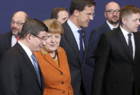 Turkey, Germany sign deal to fight migrant smuggling